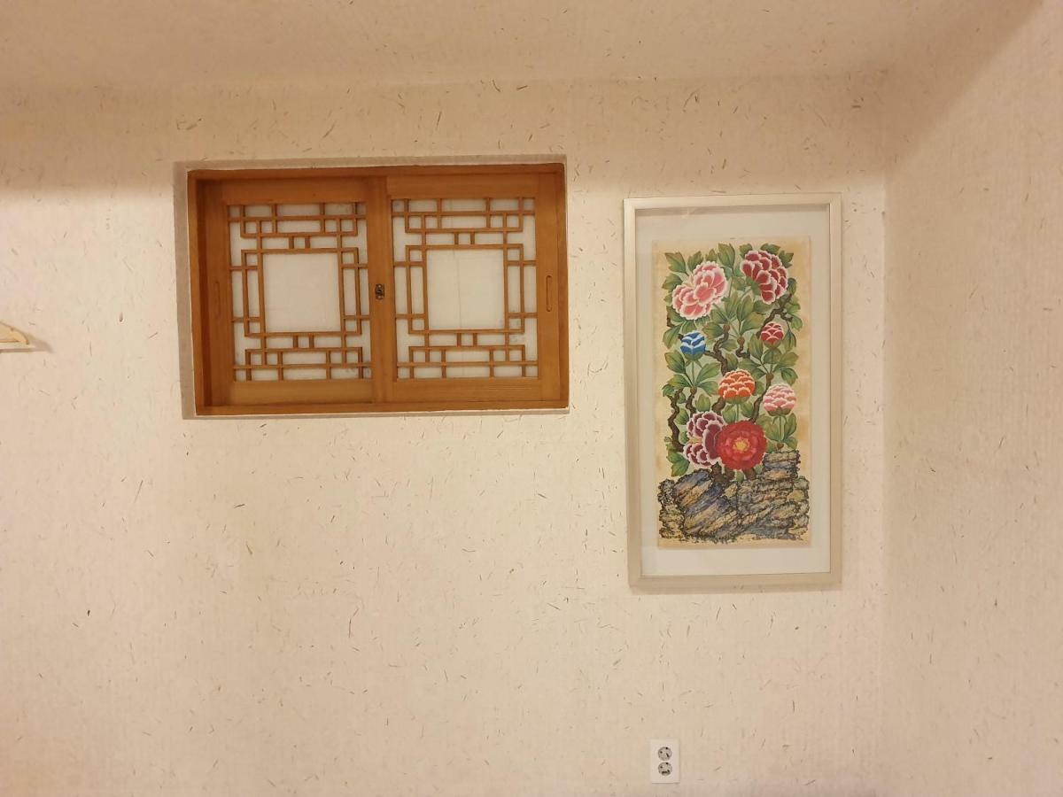 Gung Guesthouse โซล ภายนอก รูปภาพ
