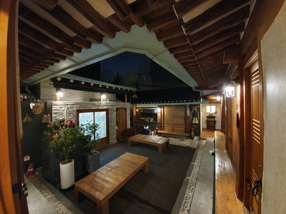 Gung Guesthouse โซล ภายนอก รูปภาพ